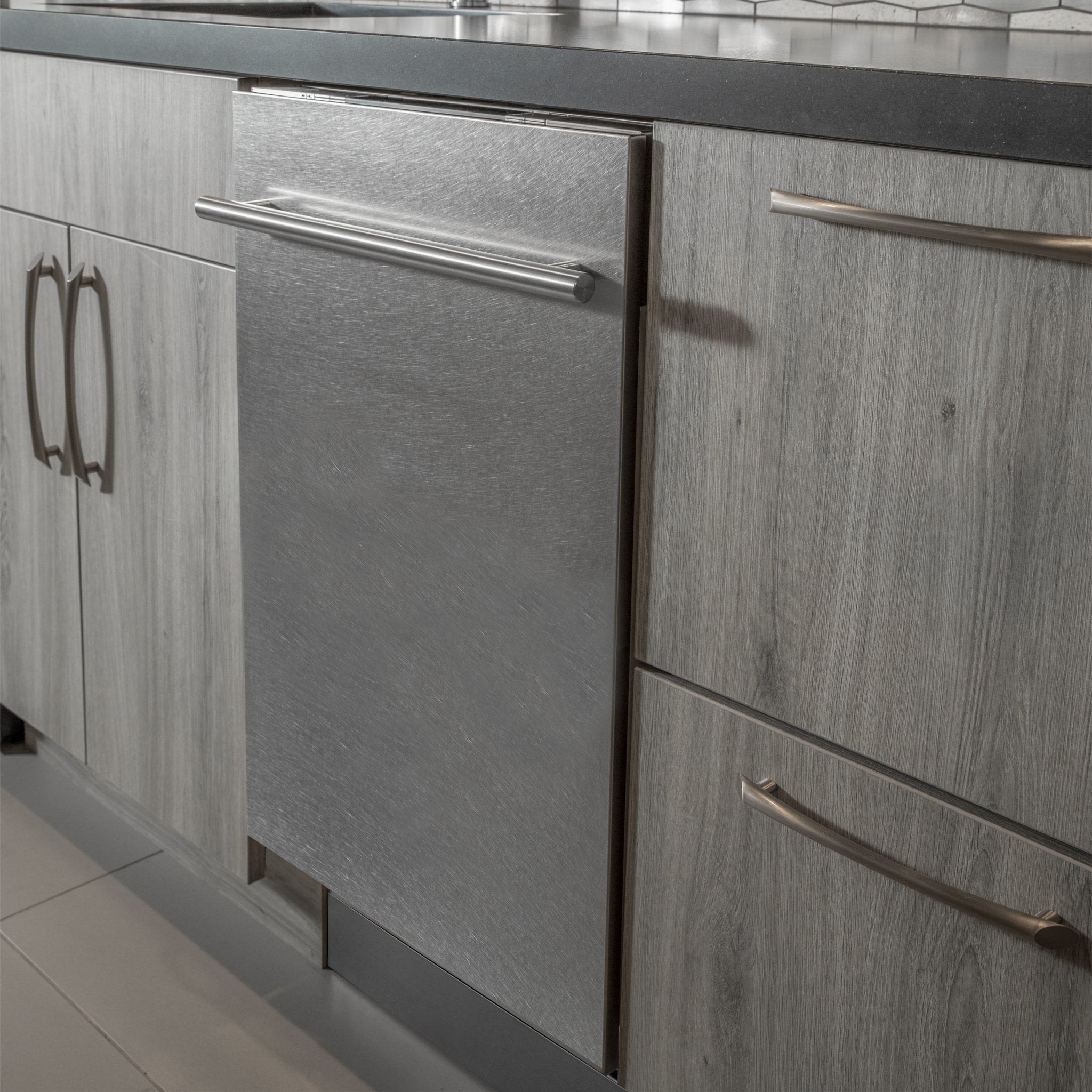 18 in. Compact Stainless Steel Top Control Dishwasher with Stainless Steel Tub and Modern Style Handle 40dBa