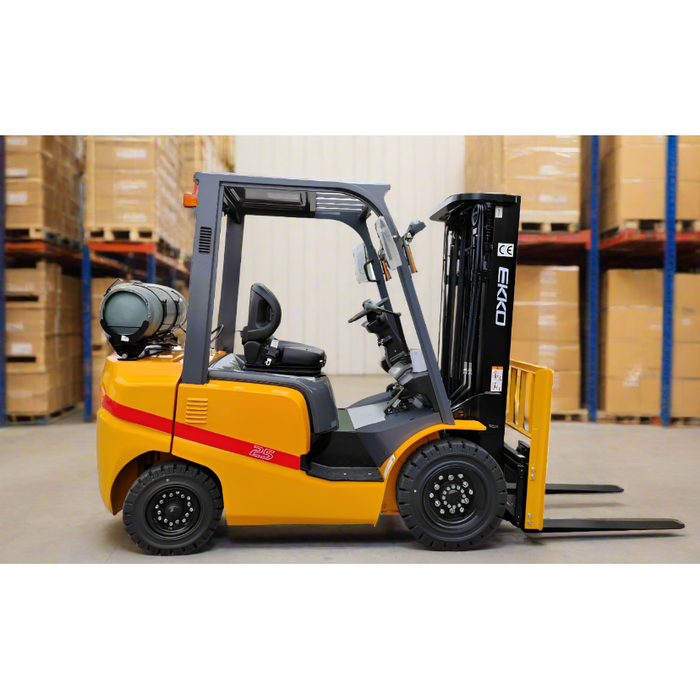 EKKO Forklift with solid pneumatic tires 8500 lbs., cap. EK40TLP