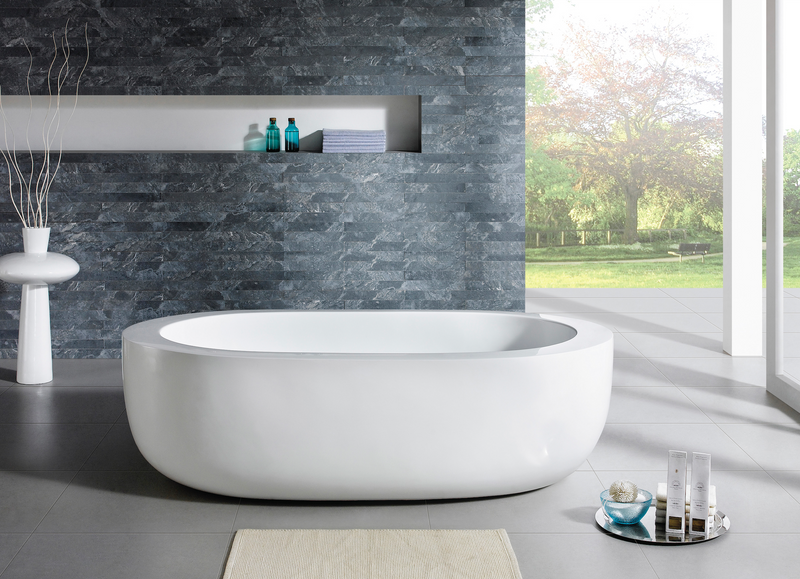 Design Element 72" Acrylic Center Drain Oval Double Ended Flatbottom Freestanding Bathtub In Glossy White TB-203