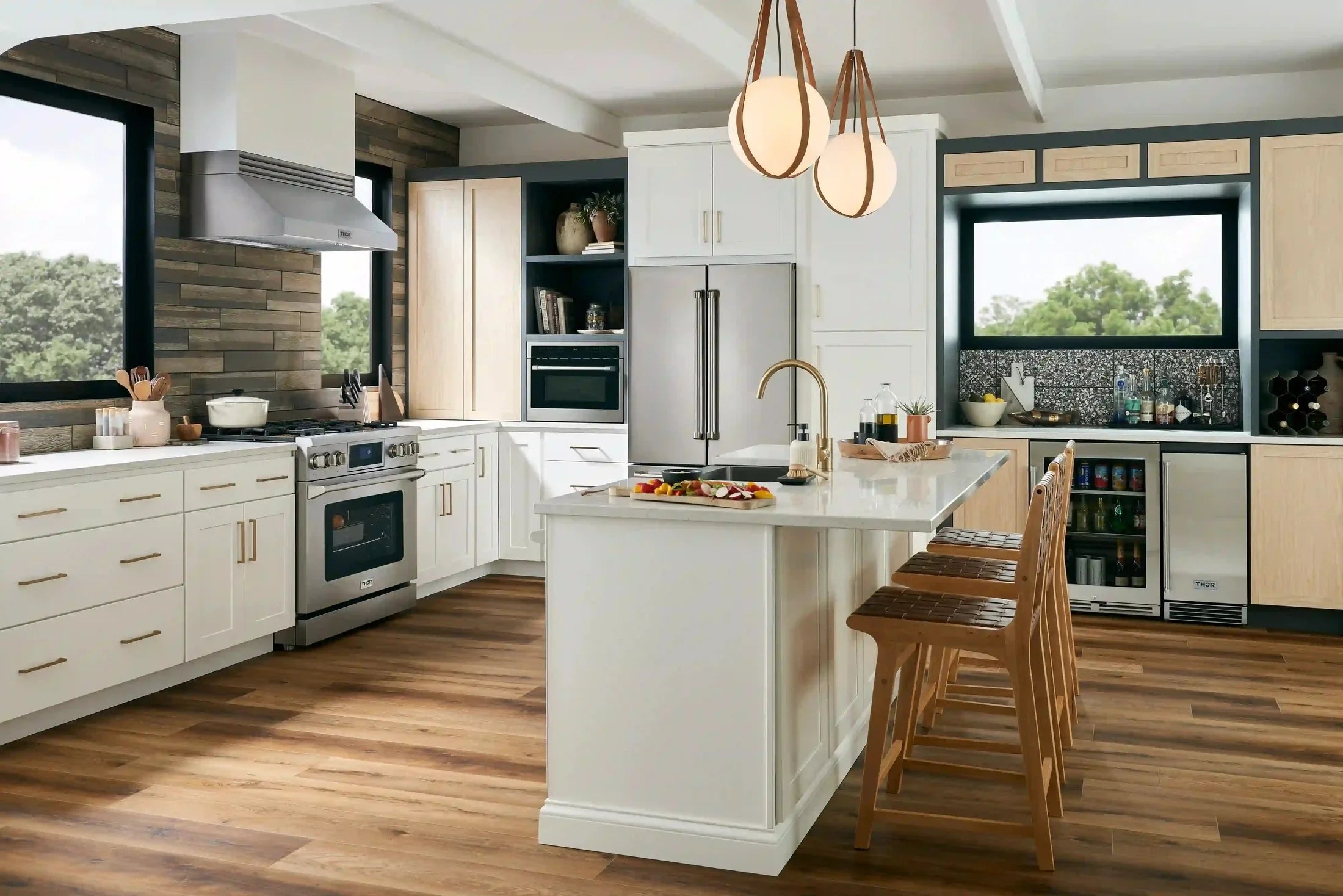 Thor Kitchen 24-Inch Undercounter Beverage Cooler in Stainless Steel TBR24U