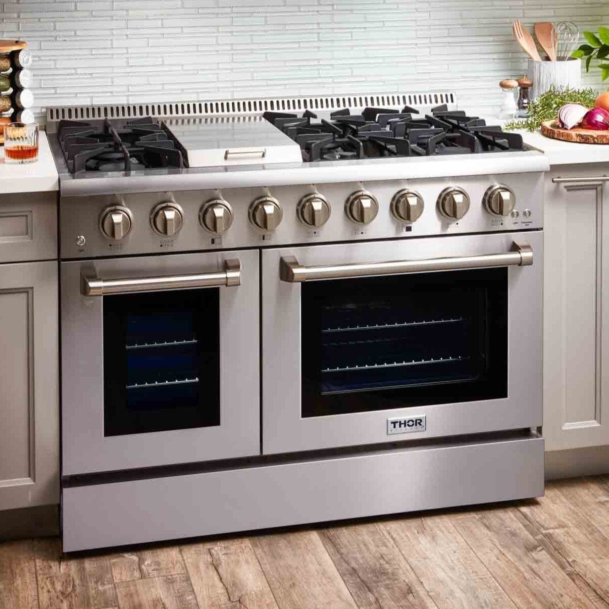 Thor Kitchen 4-Piece Pro Appliance Package - 48-Inch Dual Fuel Range, French Door Refrigerator, Dishwasher & Under Cabinet 11-Inch Tall Hood in Stainless Steel