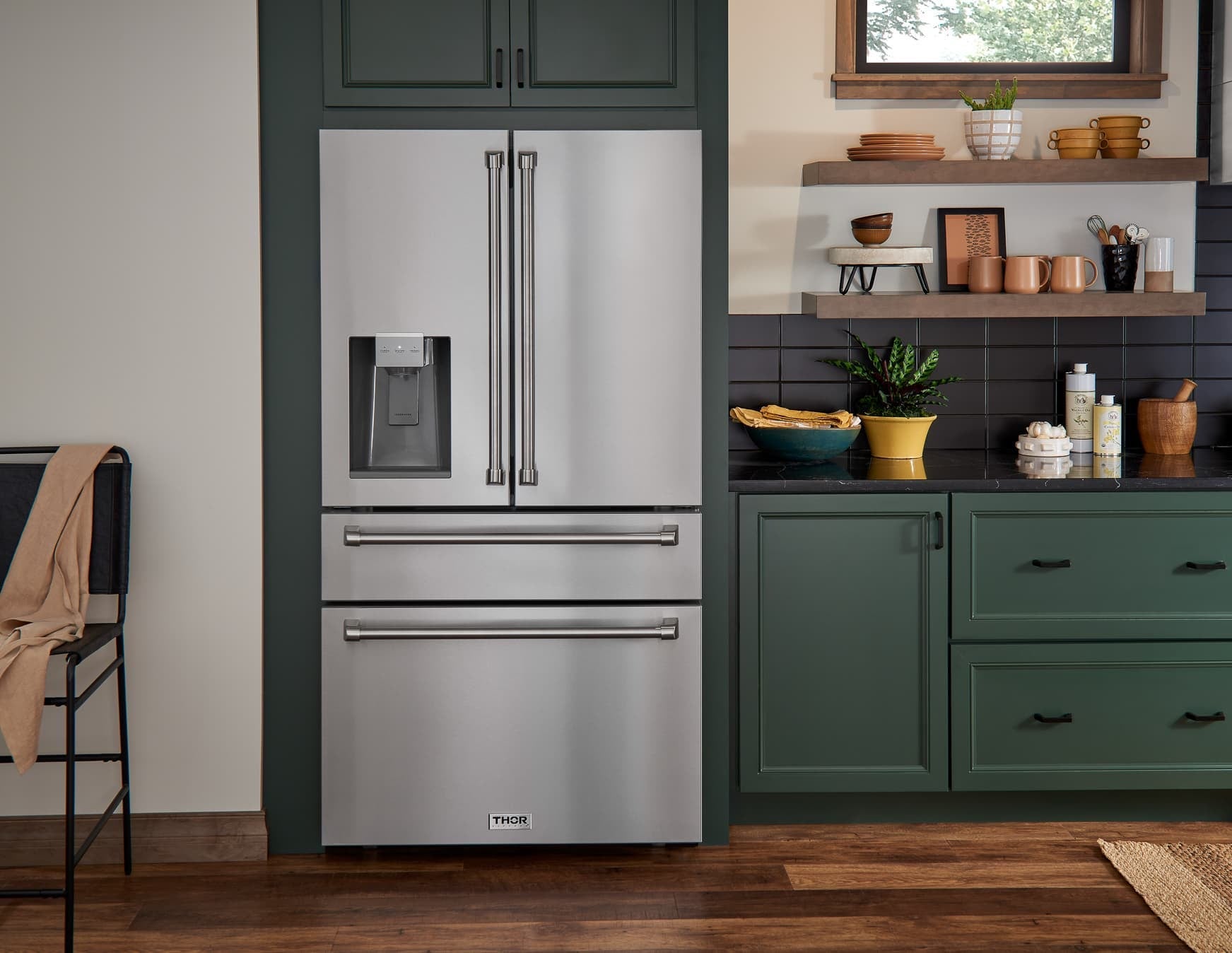 Thor Kitchen 5-Piece Pro Appliance Package - 36-Inch Gas Cooktop, Electric Wall Oven, Wall Mount Hood, Dishwasher & Refrigerator with Water Dispenser in Stainless Steel