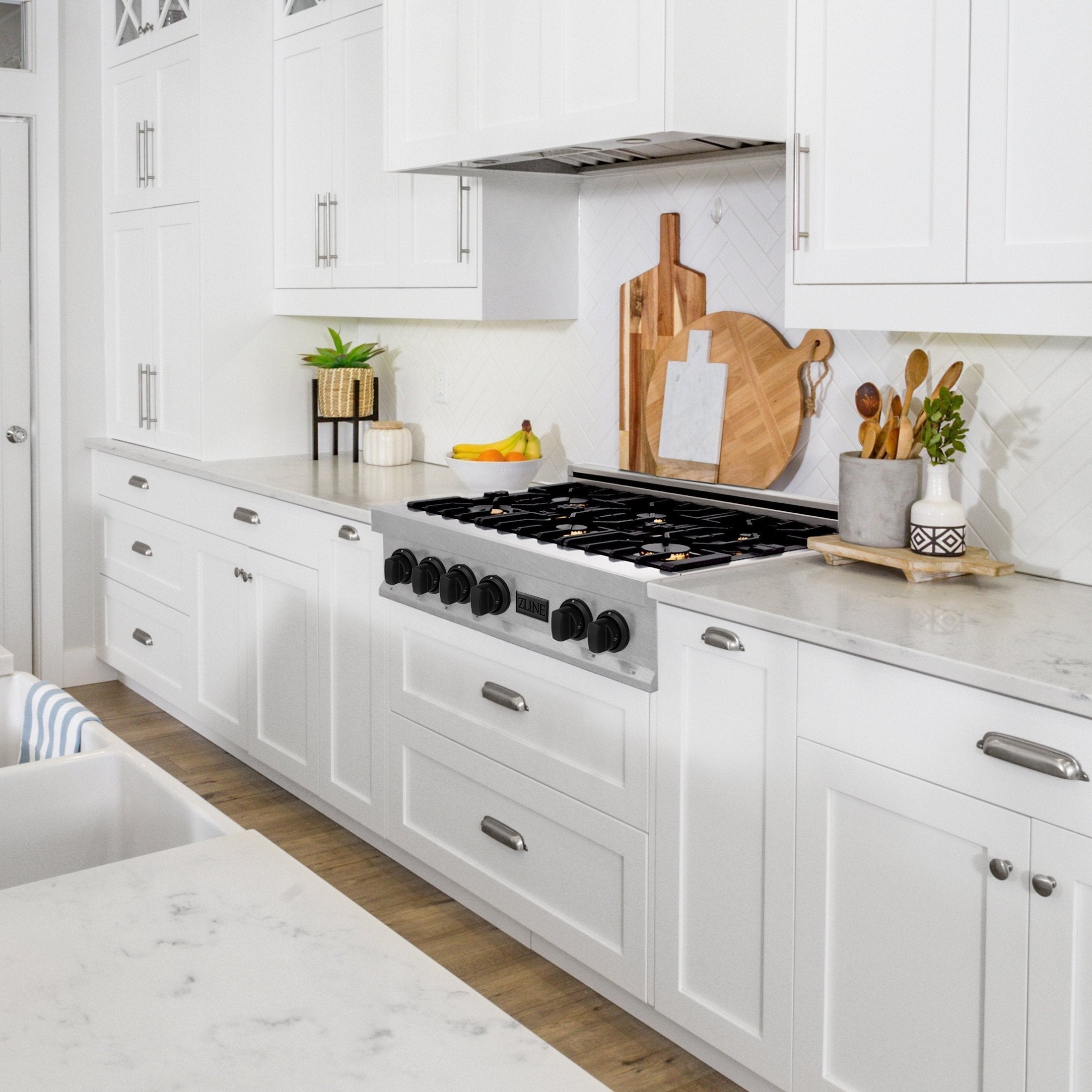 ZLINE Autograph Edition 30" Porcelain Rangetop with 4 Gas Burners in DuraSnow Stainless Steel With Accents