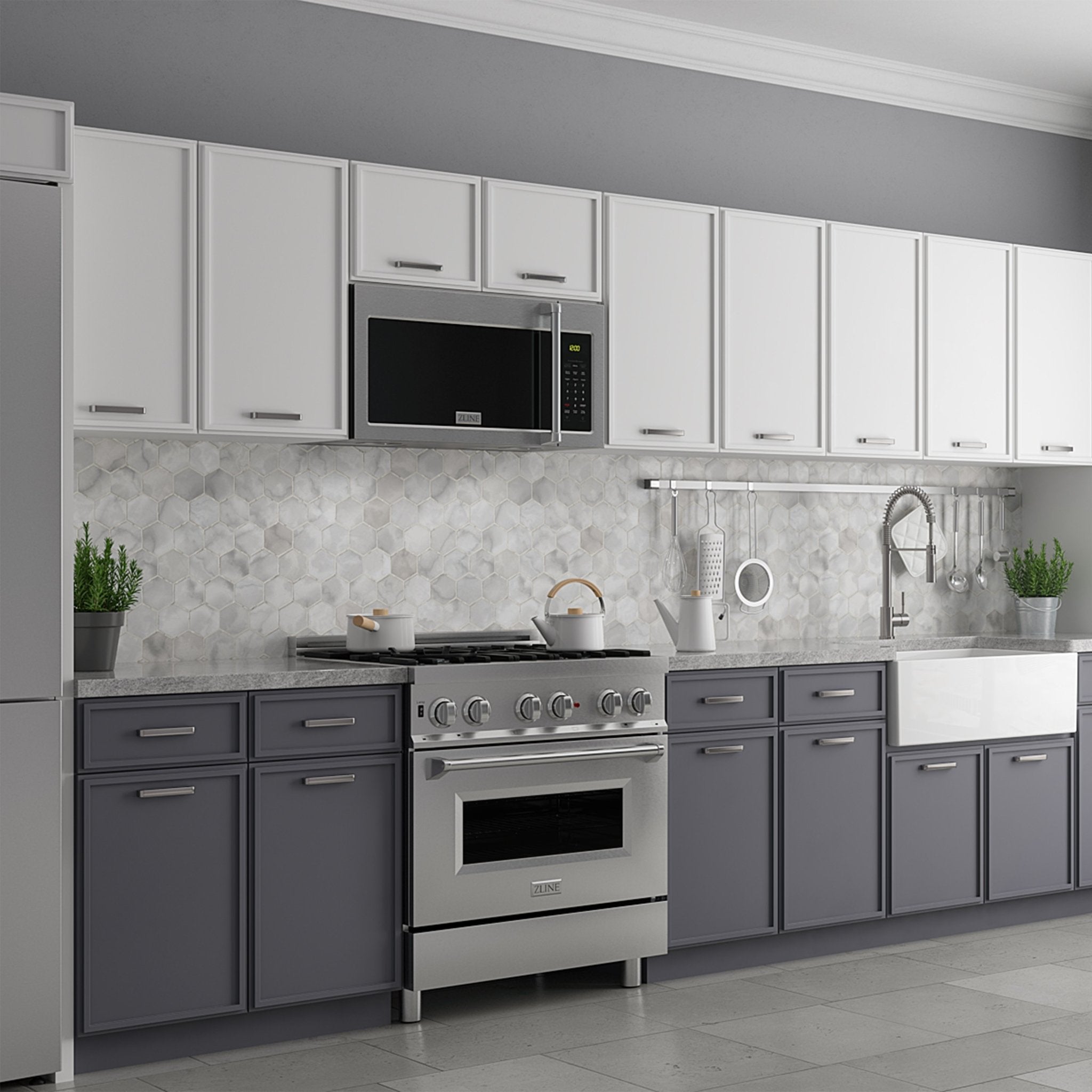 ZLINE Over the Range Convection Microwave Oven in Stainless Steel with Traditional Handle and Sensor Cooking