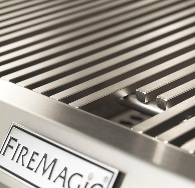 Fire Magic Choice Multi-User CM540I 30-Inch Built-In Natural Gas Grill With Analog Thermometer - CM540I-RT1N - Fire Magic Grills